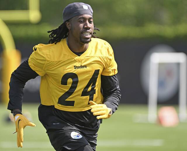 Joey Porter Jr. At Steelers practice after being drafted